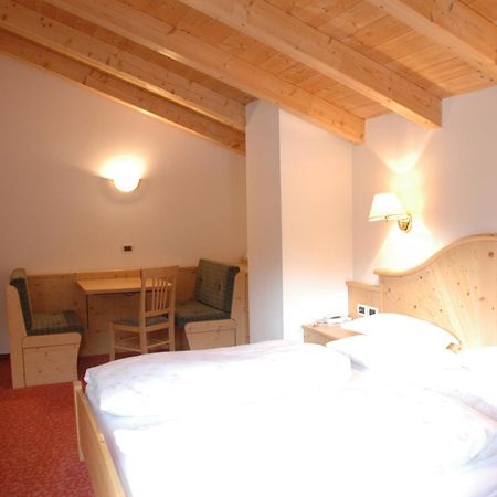 Hotel Falzares San Cassiano  Eksteriør bilde
