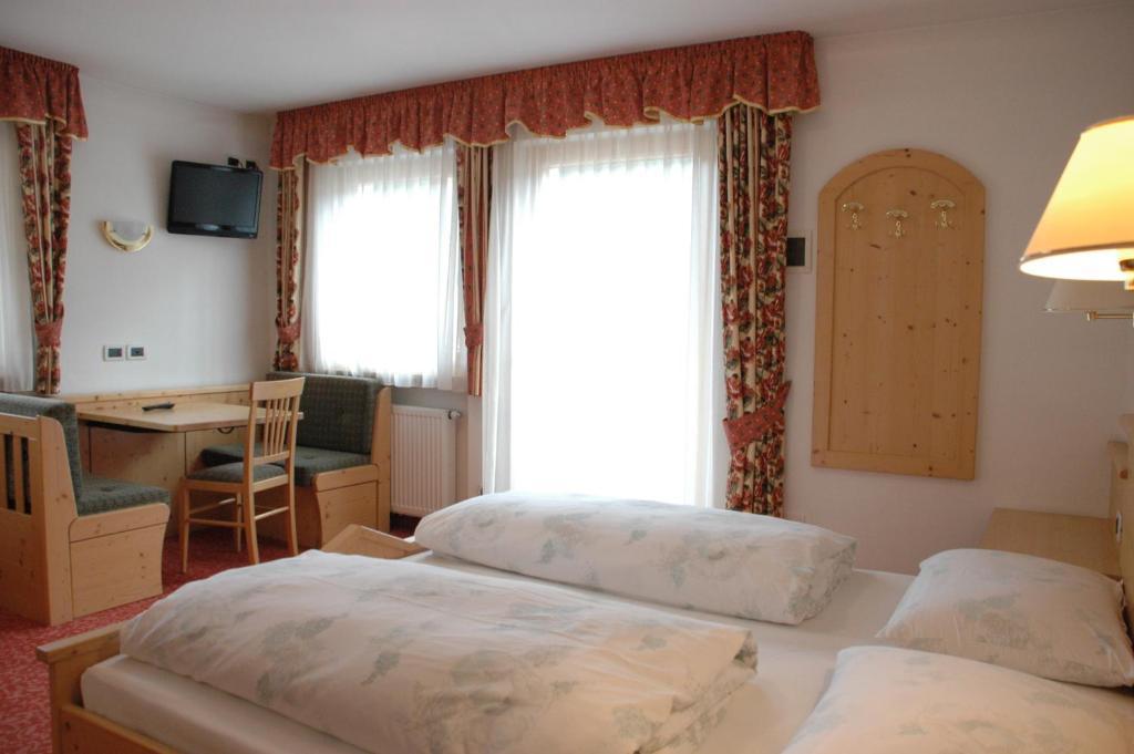 Hotel Falzares San Cassiano  Rom bilde